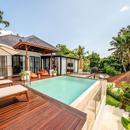 Exclusive New Villa In Ubud - 2Bdr, Massive Pool - Ultimate Luxury Zewnętrze zdjęcie